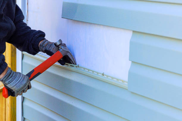 Reliable Emergency Siding Repair contractor in Burke, VA by Squared Siding